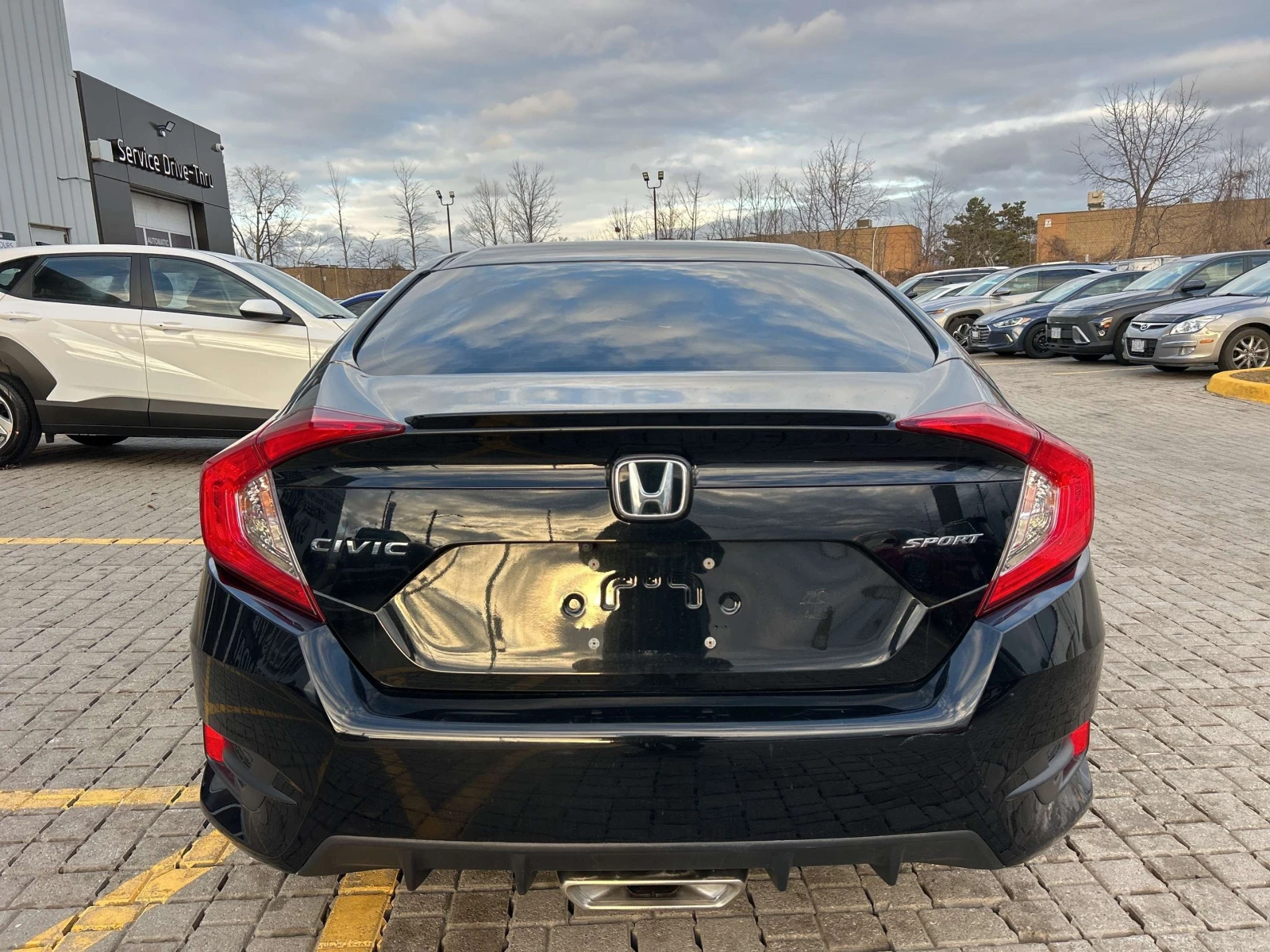 Honda Civic SPORT| ПОДГРЕВИ| ЗАДНА КАМЕРА| ПАНОРАМА| LANE ASSI, снимка 4 - Автомобили и джипове - 55887286
