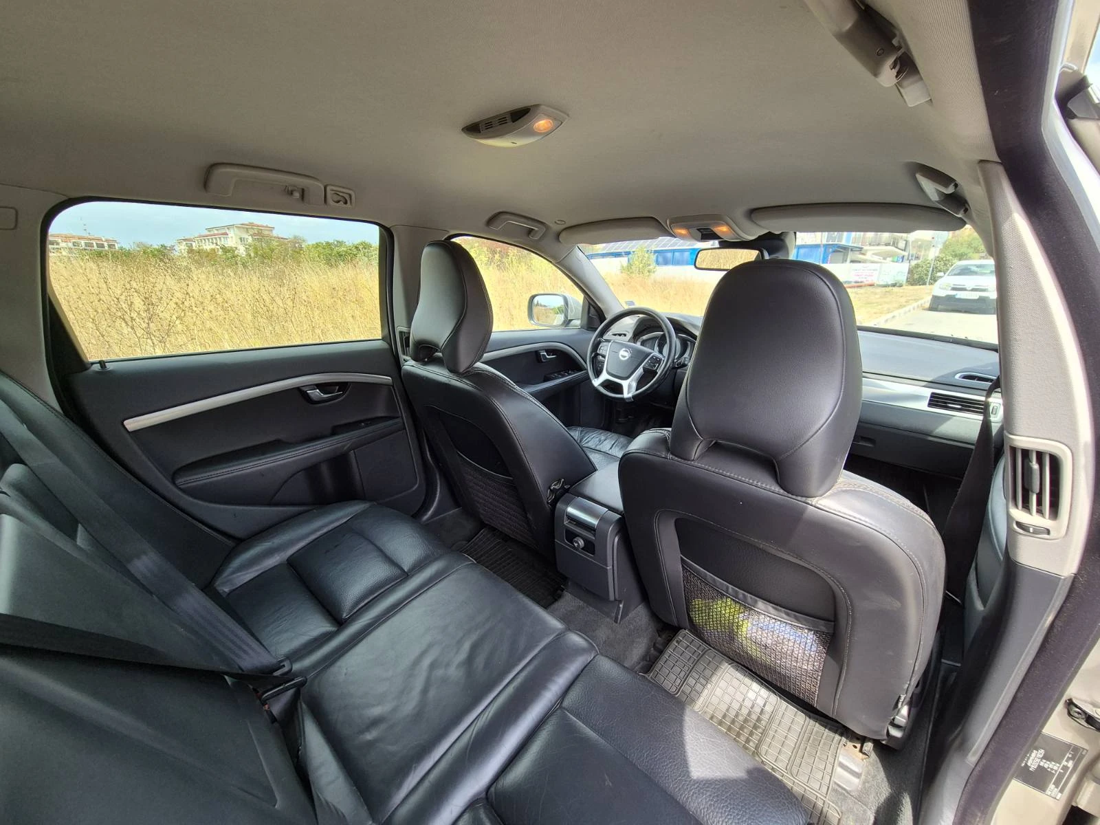 Volvo Xc70 Polestar D5, снимка 8 - Автомобили и джипове - 55977221