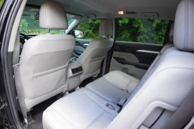 Toyota Highlander LE, снимка 9