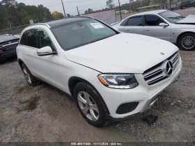  Mercedes-Benz GLC 30...