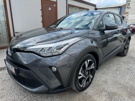 ������ Toyota C-HR