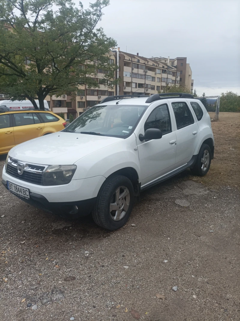 Dacia Duster, снимка 2 - Автомобили и джипове - 48628289