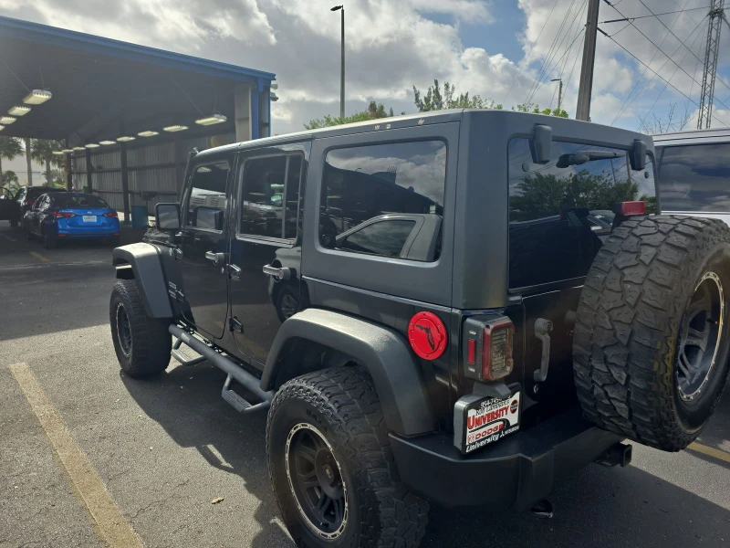 Jeep Wrangler 4x4 КРАЙНА ЦЕНА, снимка 5 - Автомобили и джипове - 48400810