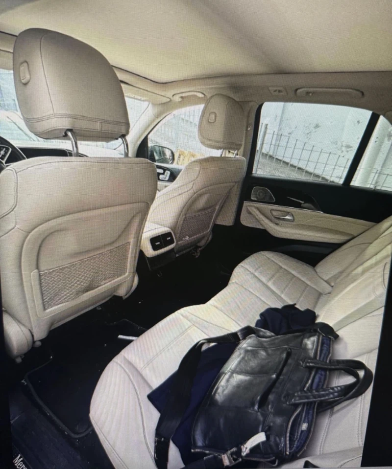 Mercedes-Benz GLE 350 ОЧАКВАН ВНОС / AMG / ПАНОРАМА/ BURMASTER/DISTRONIC, снимка 4 - Автомобили и джипове - 52259799