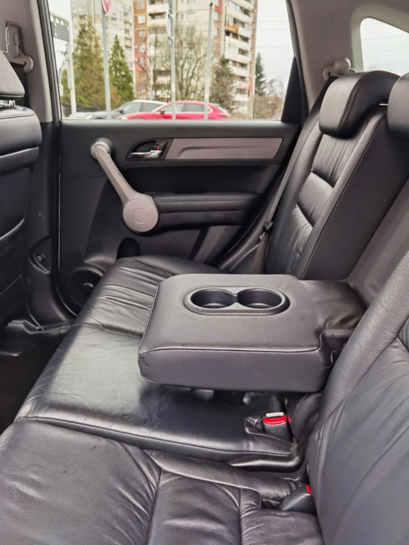 Honda Cr-v, снимка 8 - Автомобили и джипове - 52737939