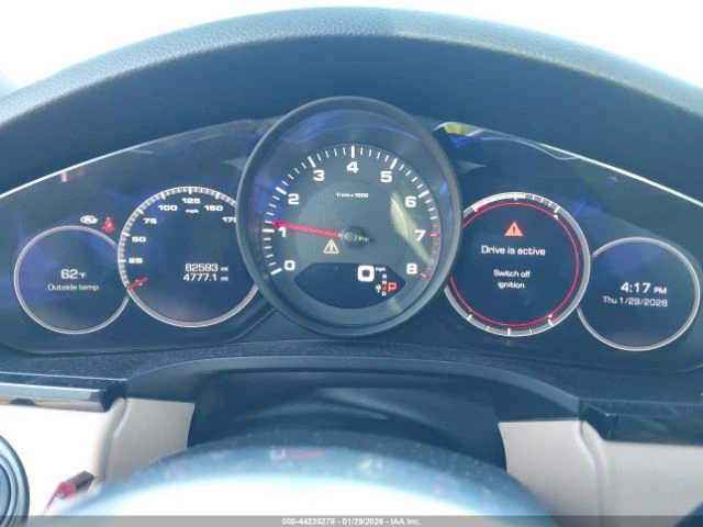 Porsche Cayenne * KEYLESS* ПАНО* BOSE* МЪРТВА* ТОЧКА* КАМЕРИ* 360*, снимка 12 - Автомобили и джипове - 53986386