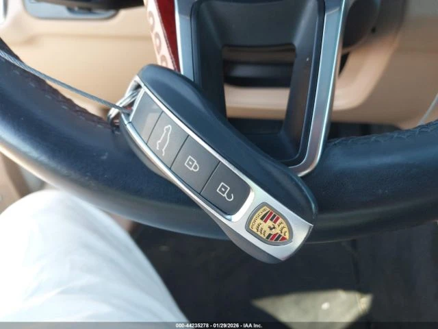 Porsche Cayenne * KEYLESS* ПАНО* BOSE* МЪРТВА* ТОЧКА* КАМЕРИ* 360*, снимка 14 - Автомобили и джипове - 53986386
