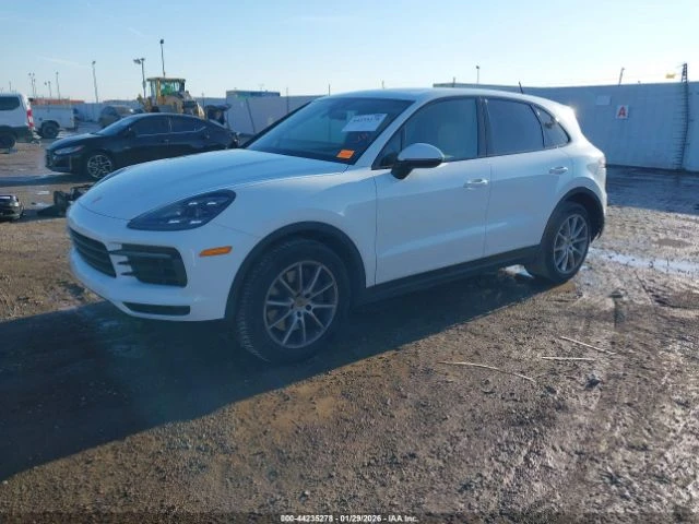Porsche Cayenne * KEYLESS* ПАНО* BOSE* МЪРТВА* ТОЧКА* КАМЕРИ* 360*, снимка 2 - Автомобили и джипове - 53986386