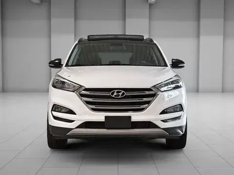 Hyundai Tucson CARPLAY / CARFAX, снимка 2 - Автомобили и джипове - 55052477