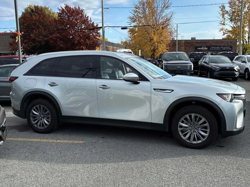 Mazda CX-90 * GS L * CARFAX * БЕЗ ПЪРВОНАЧАЛНА ВНОСКА - изображение 3