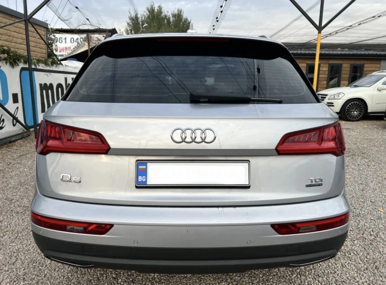 Audi Q5 2.0 TDI QUATTRO/NAVI/XENON, снимка 2 - Автомобили и джипове - 53727635
