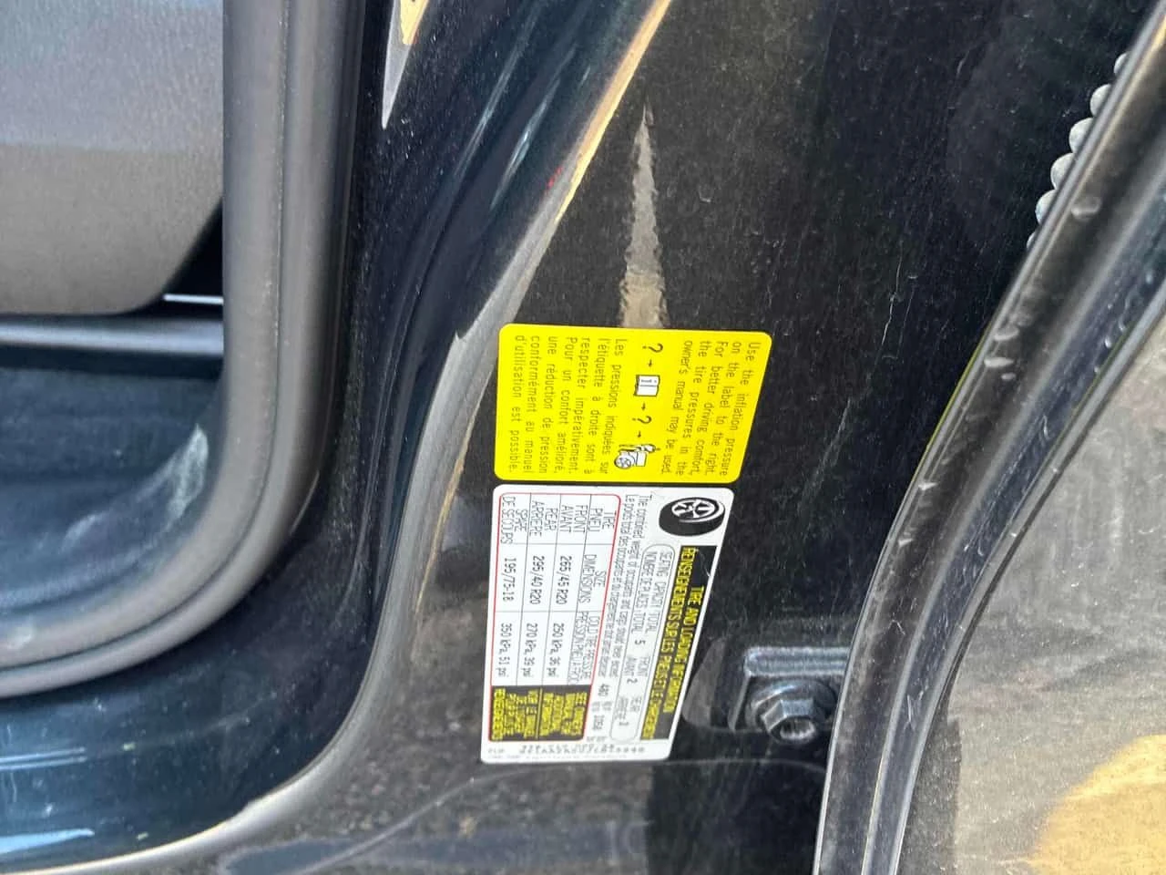 Porsche Macan * AWD * DISTRONIC* ОБДУХВАНЕ* ПАНОРАМА* , снимка 11 - Автомобили и джипове - 53907079