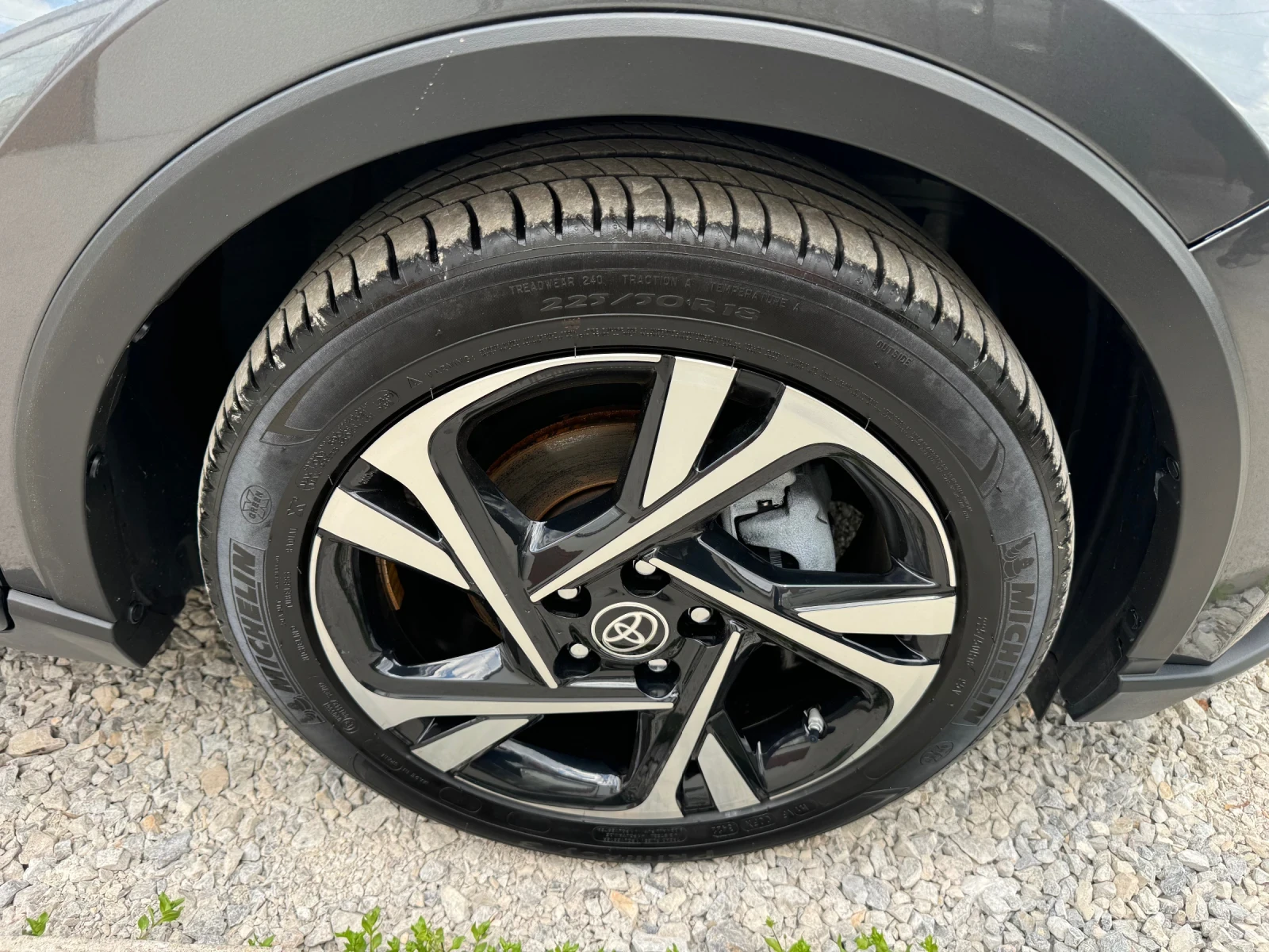 Toyota C-HR 1.8Hybrid ��� ��������� | Mobile.bg � ����������� 4