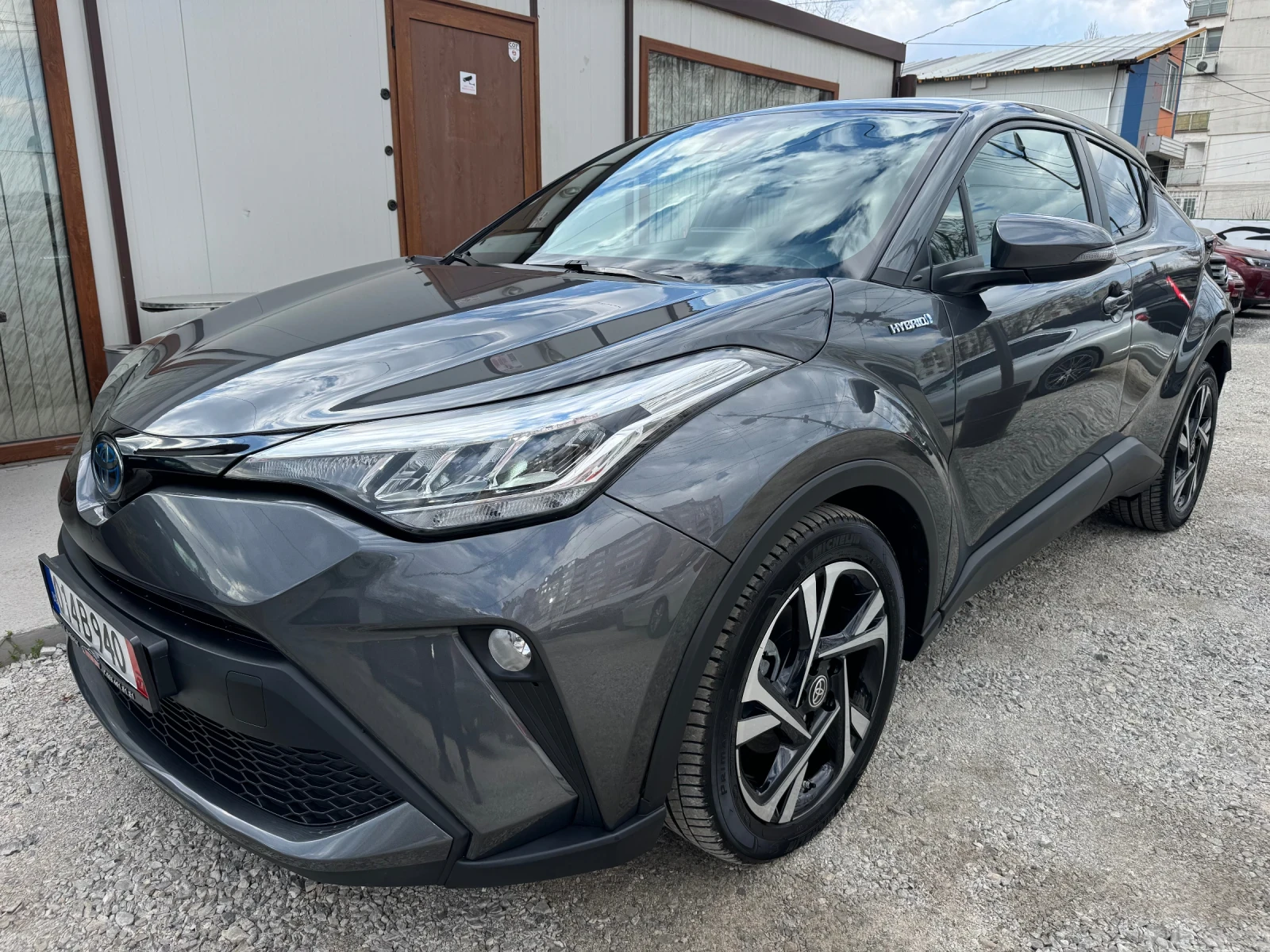 Toyota C-HR 1.8Hybrid ��� ��������� | Mobile.bg � ����������� 1