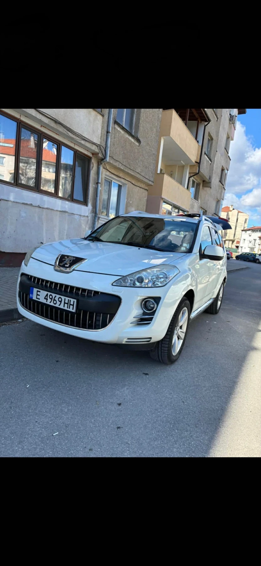Peugeot 4007, снимка 4 - Автомобили и джипове - 54271613
