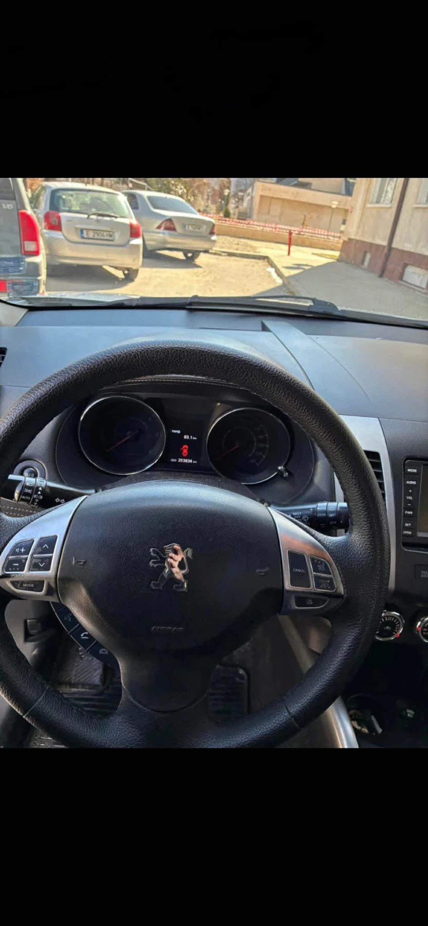 Peugeot 4007, снимка 5 - Автомобили и джипове - 54271613