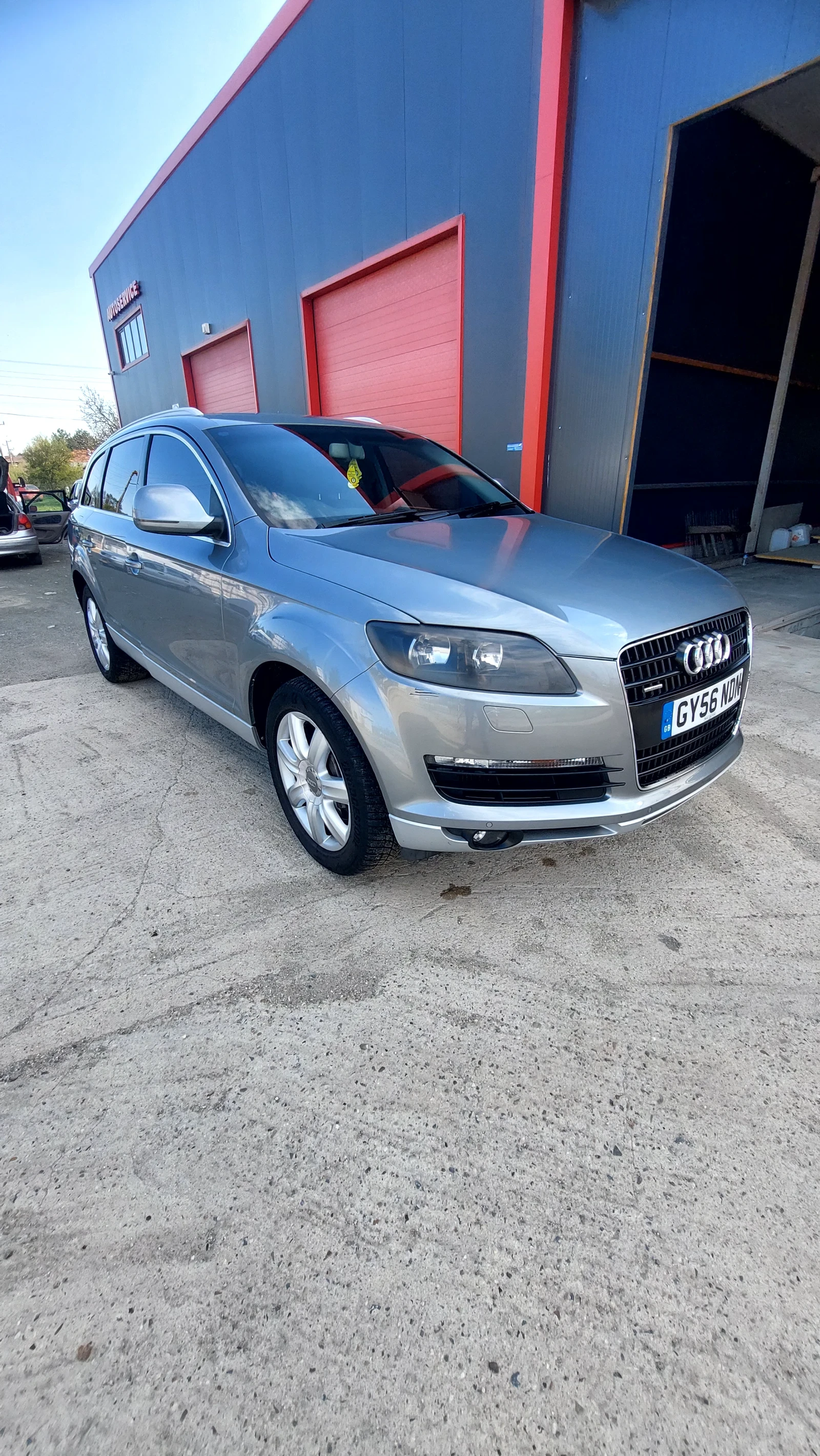 Audi Q7, снимка 2 - Автомобили и джипове - 54314055