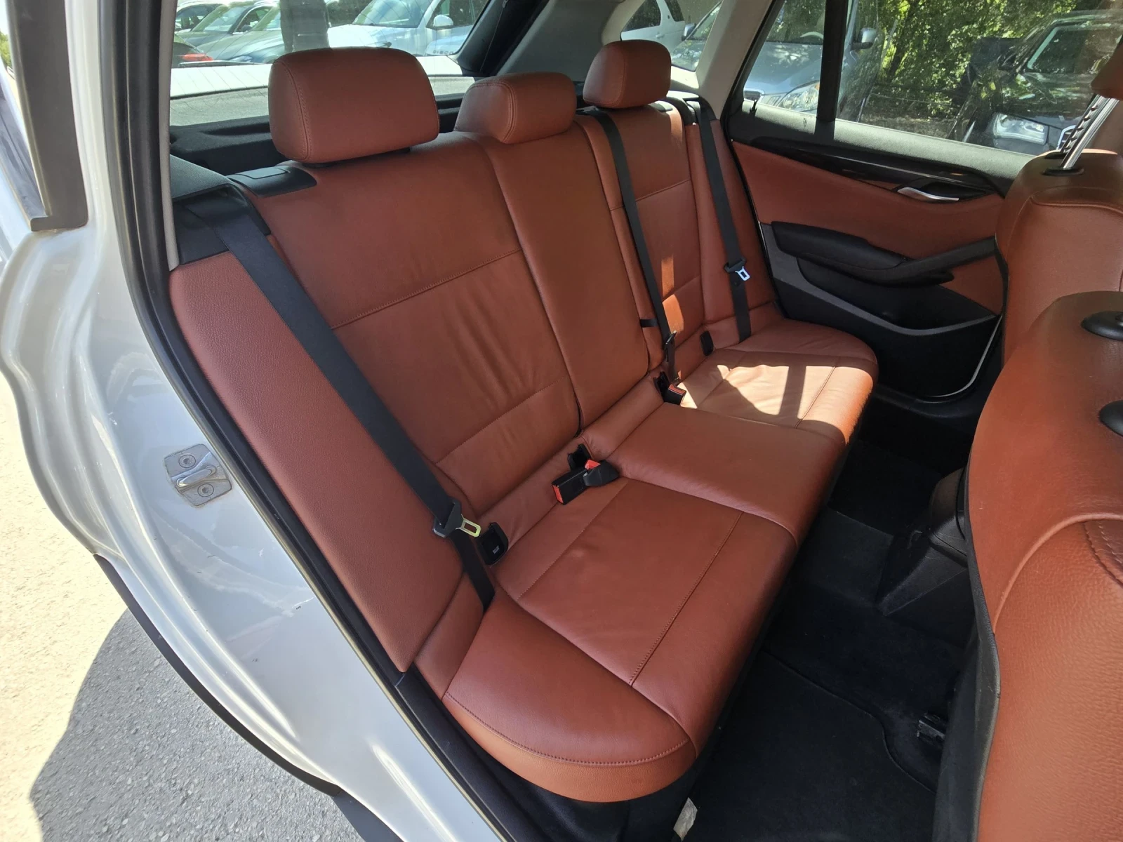 BMW X1 2.0D 143к.с sdrive Кожа Камера , снимка 14 - Автомобили и джипове - 54602512
