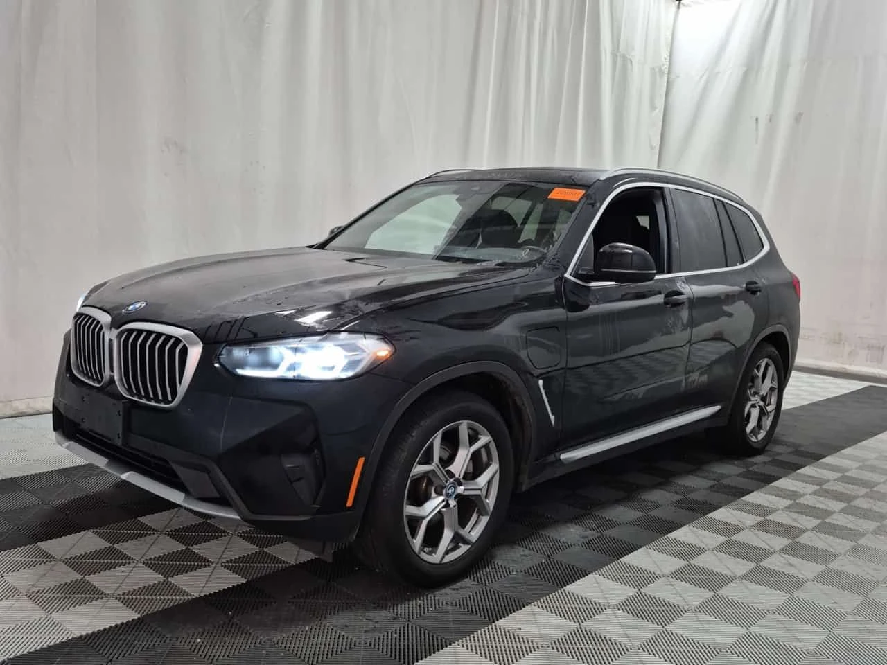BMW X3 XDRIVE30E| PANORAMA| AMBIENT| MEMORY| CARFAX| 