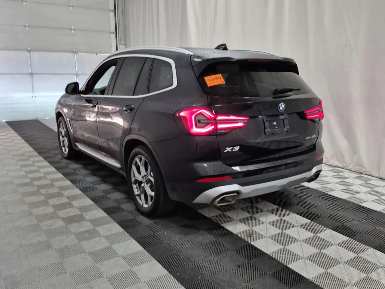 BMW X3 XDRIVE30E| PANORAMA| AMBIENT| MEMORY| CARFAX| , снимка 4 - Автомобили и джипове - 54607067