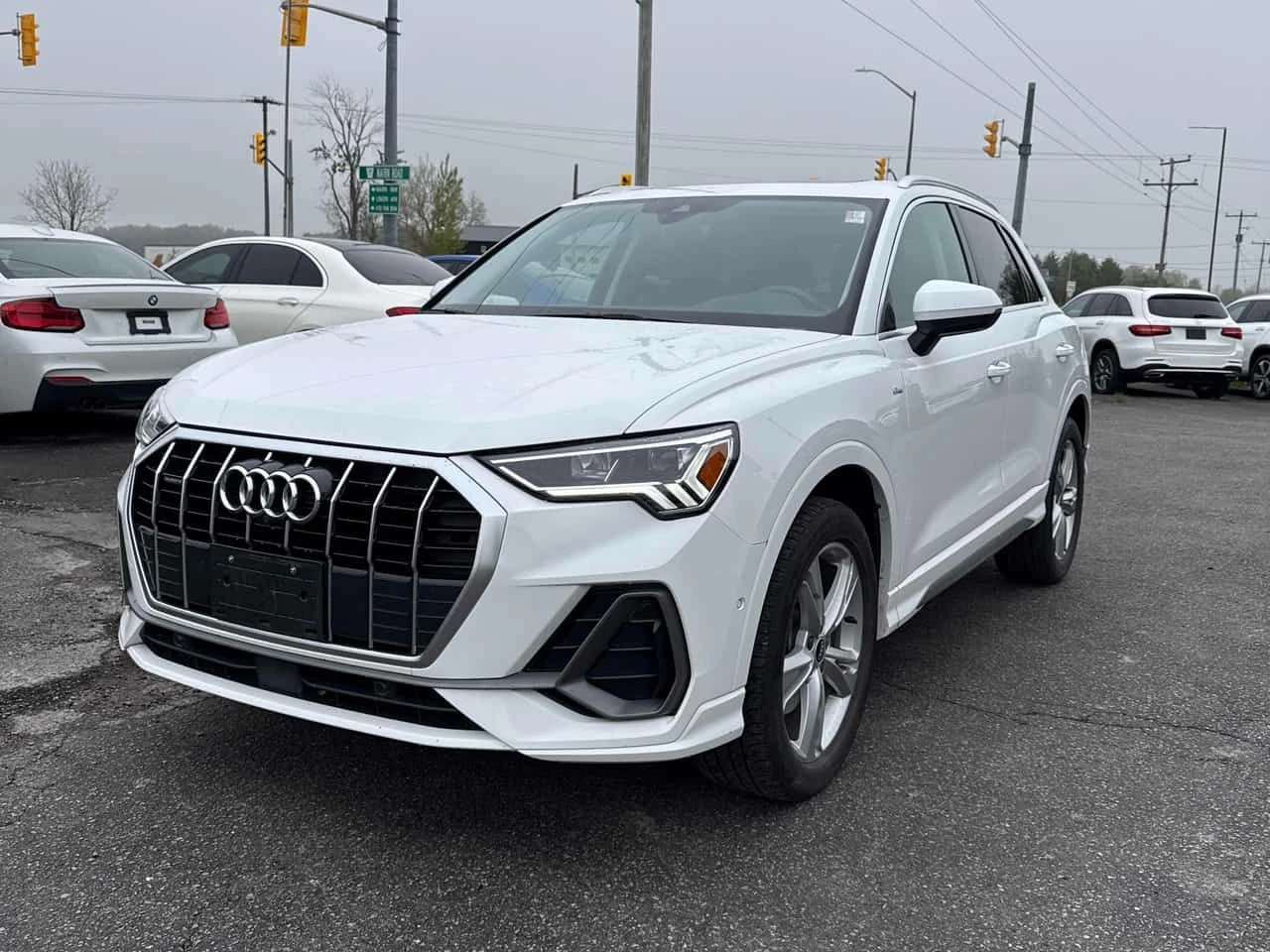 Audi Q3 * Technik * ДИСТРОНИК * 360 * ПАНО * KEYLESS