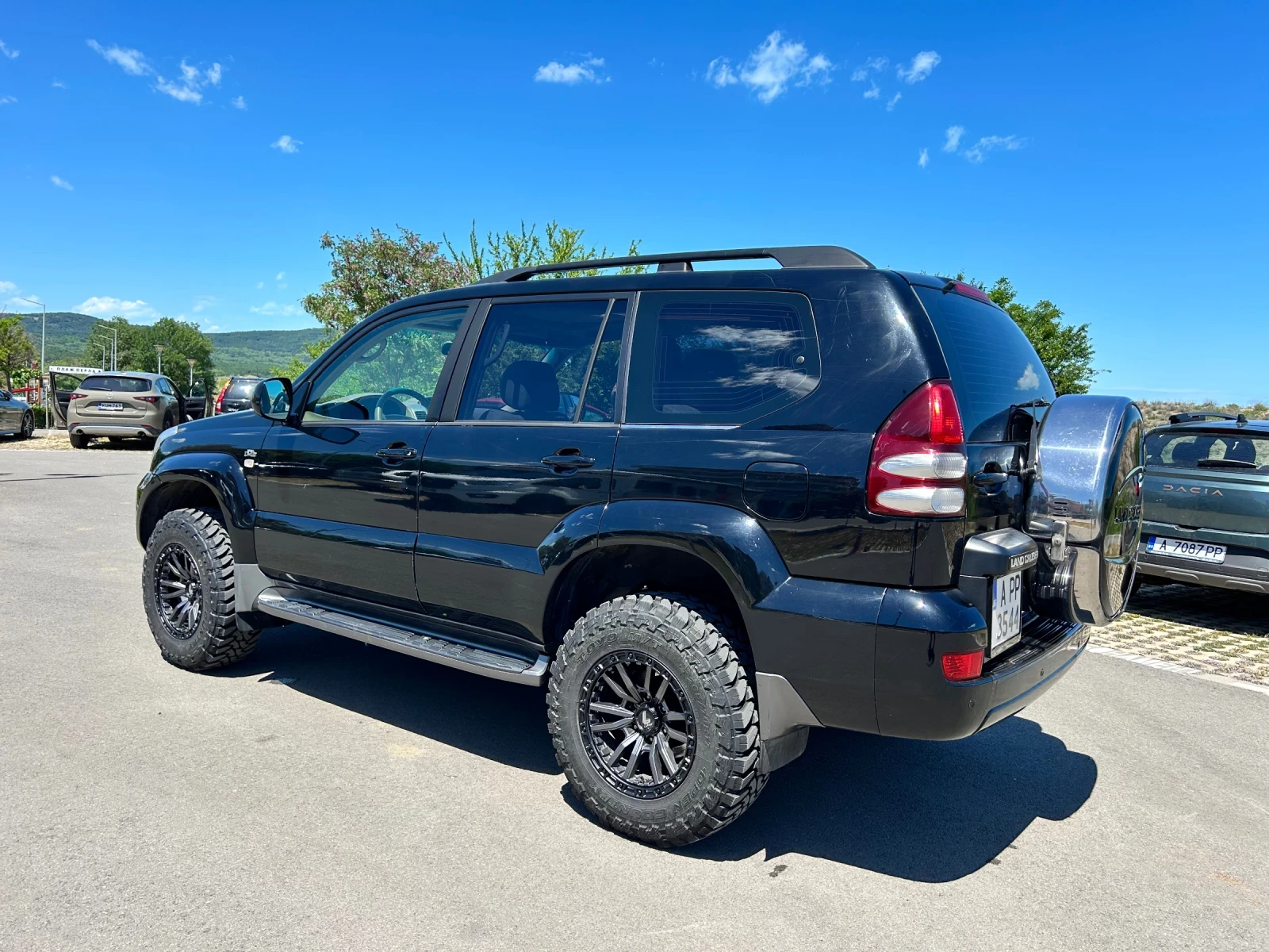 Toyota Land cruiser 120 d-4d 166кс Автомат, снимка 7 - Автомобили и джипове - 54899527