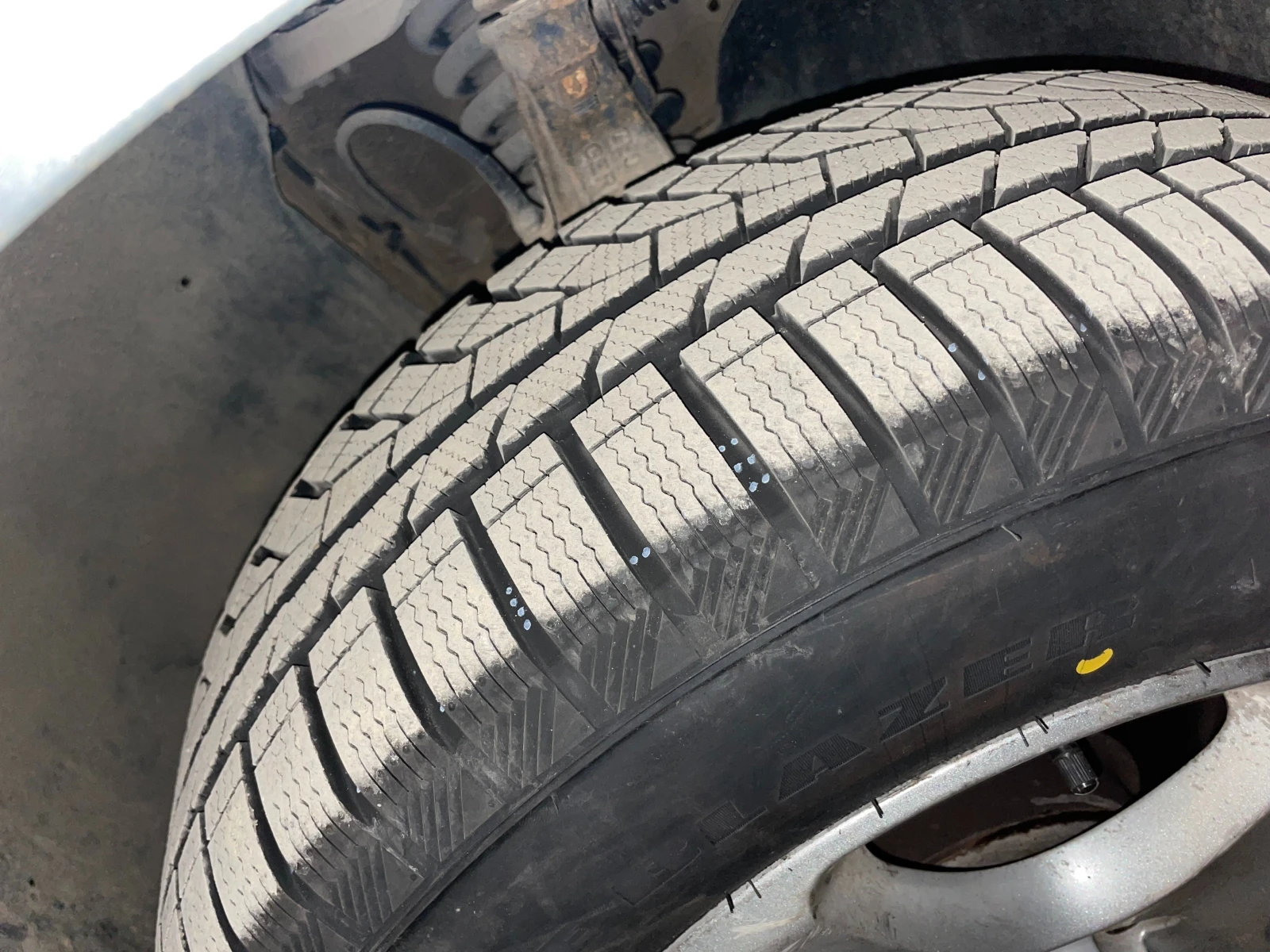 VW Touareg 3.2 VR6 LPG, снимка 16 - Автомобили и джипове - 56368465