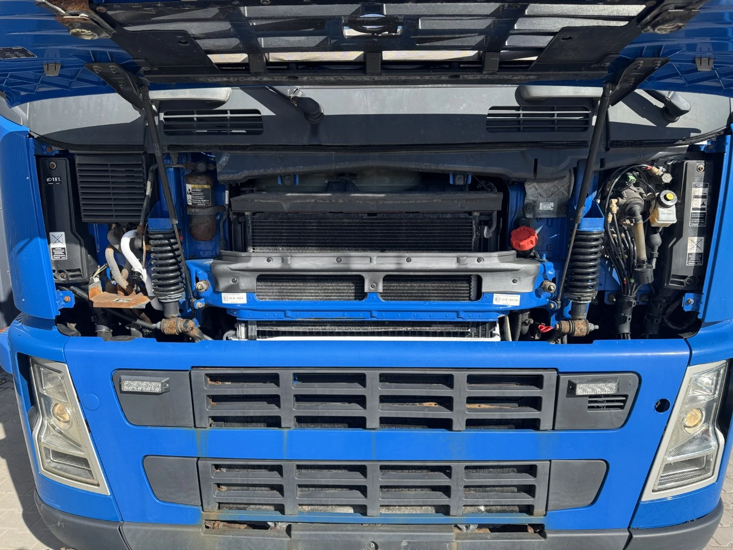 Volvo Fm 400 - изображение 6