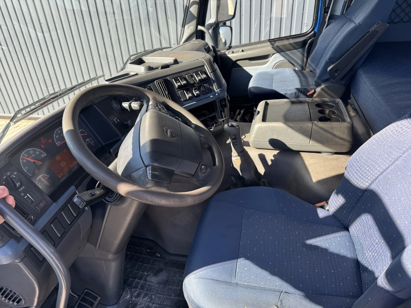 Volvo Fm 400 - изображение 9