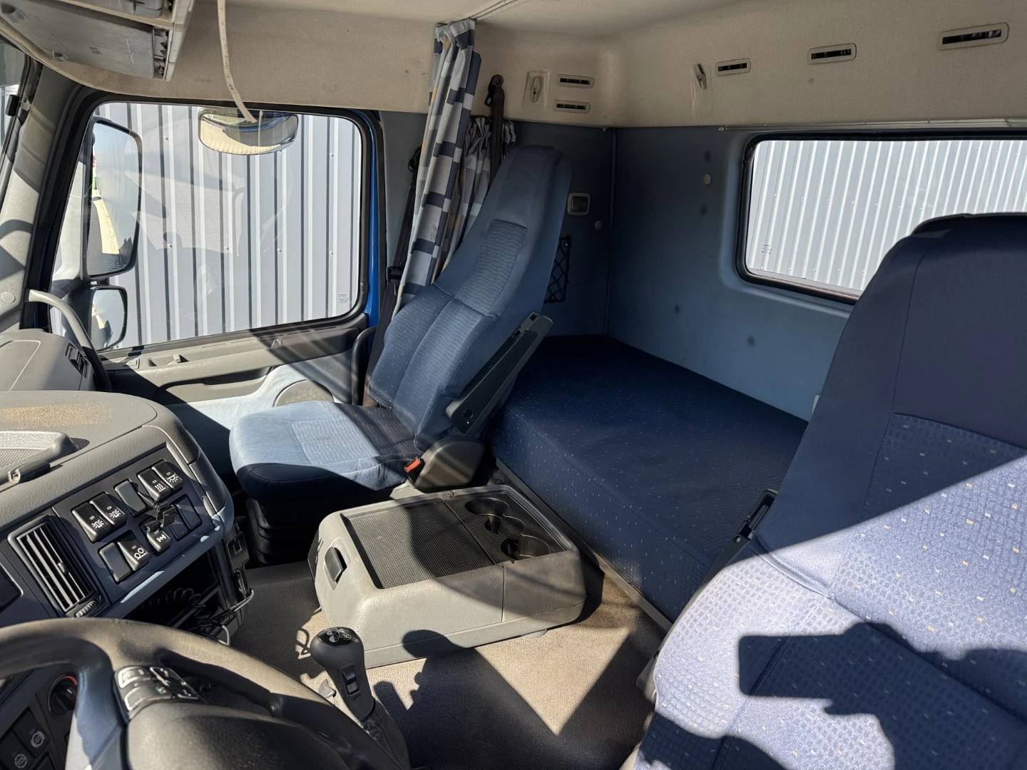 Volvo Fm 400 - изображение 10