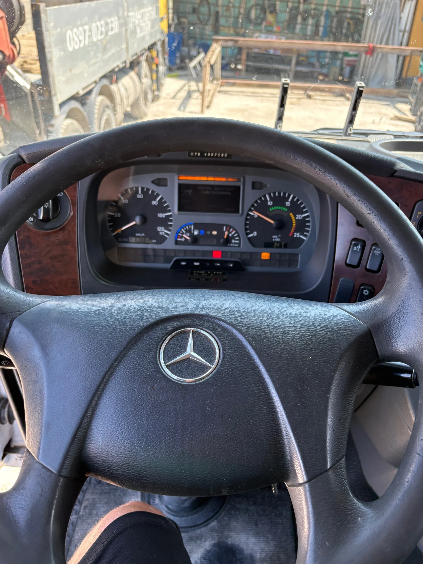 Mercedes-Benz Actros HIAB 322 XS 21 МЕТРА, снимка 9 - Камиони - 55377456