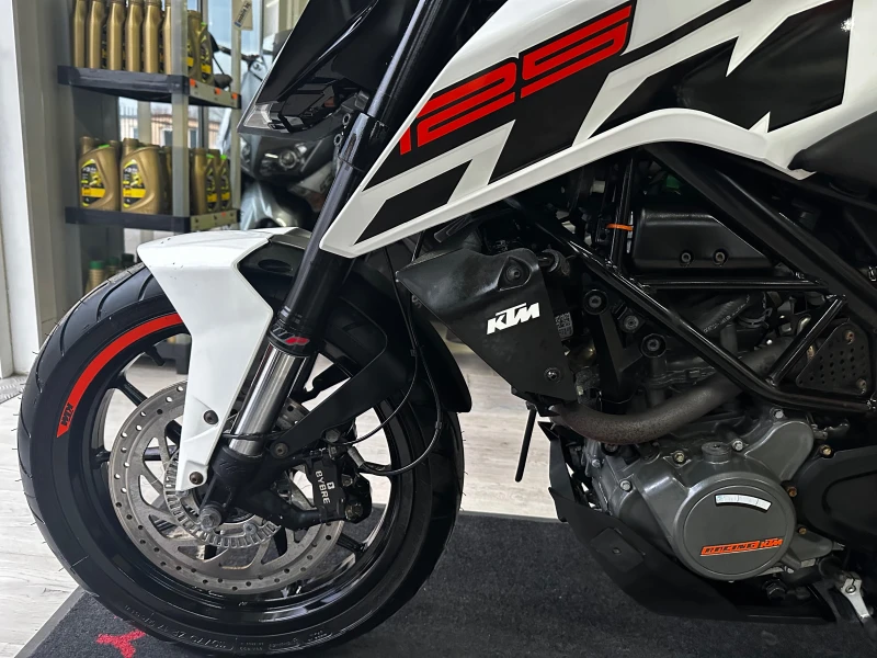 Ktm Duke 125 ABS/LED 10.2019г., снимка 10 - Мотоциклети и мототехника - 49454260