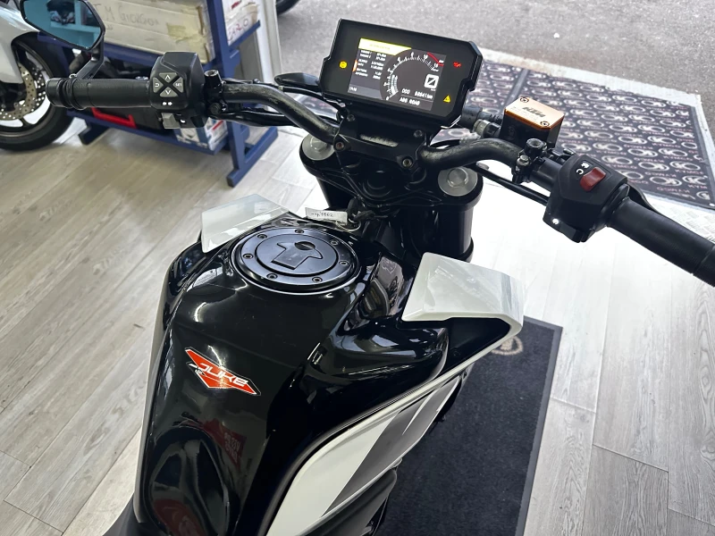 Ktm Duke 125 ABS/LED 10.2019г., снимка 2 - Мотоциклети и мототехника - 49454260