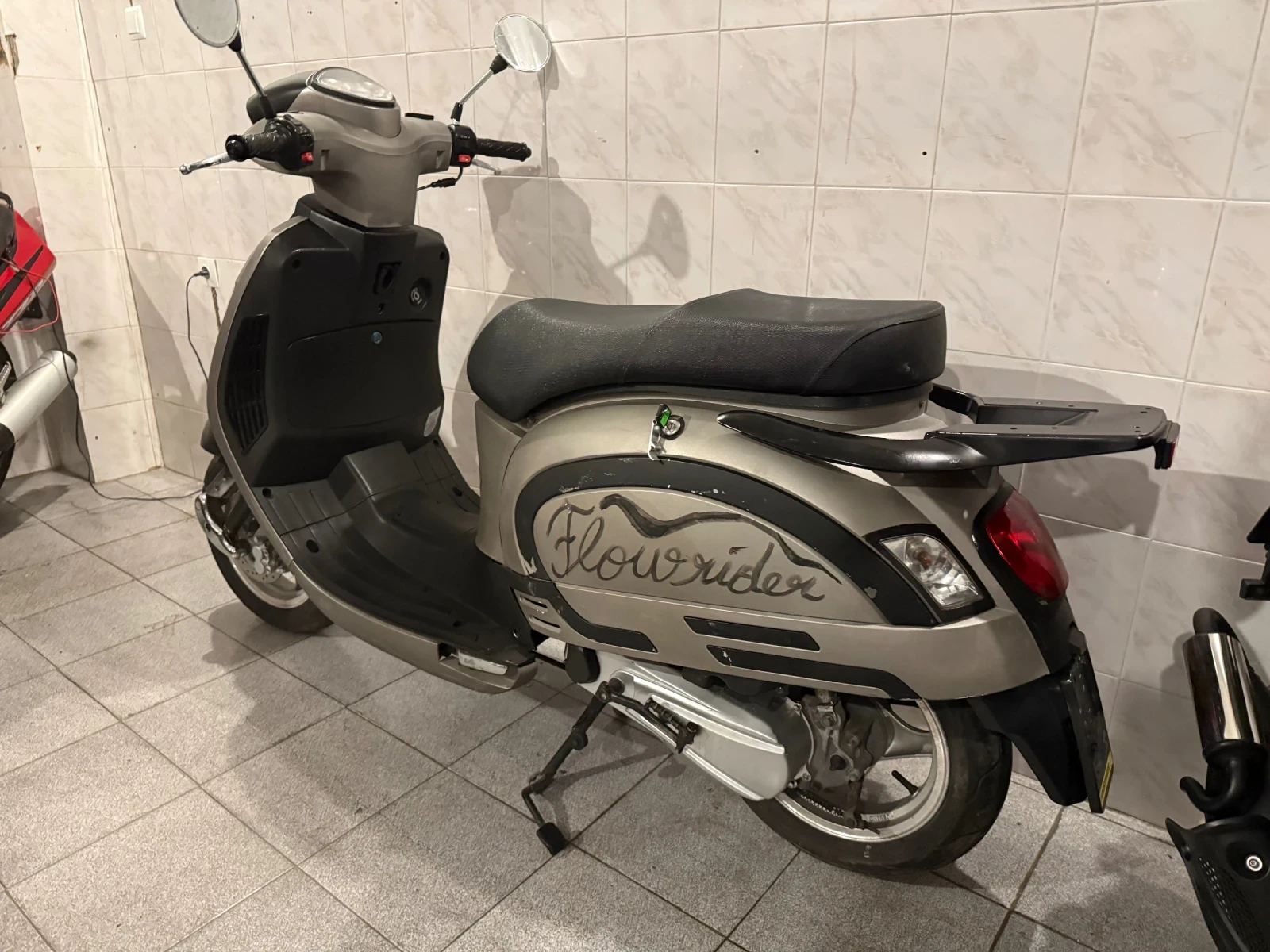 Vespa 50 Generic - изображение 6