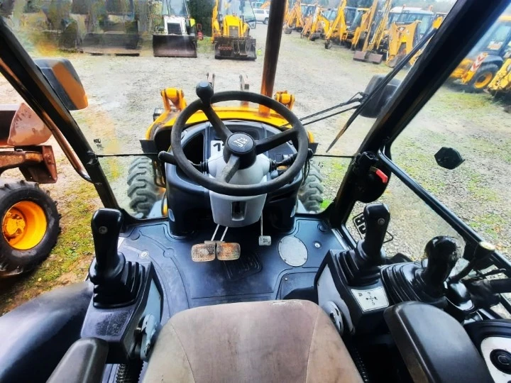 Багер JCB 3CX, снимка 10 - Индустриална техника - 47037818