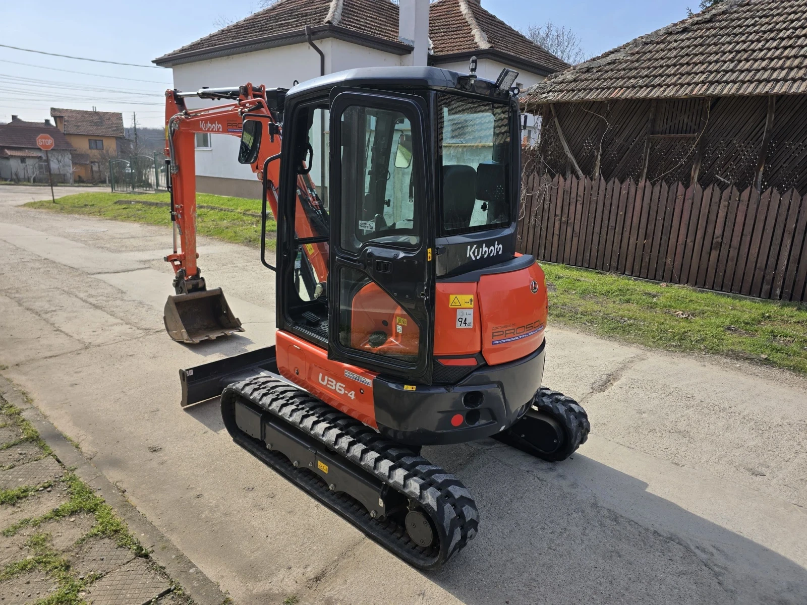 Багер Kubota U36 650м/ч 2020г. Като НОВ ! ! - изображение 4