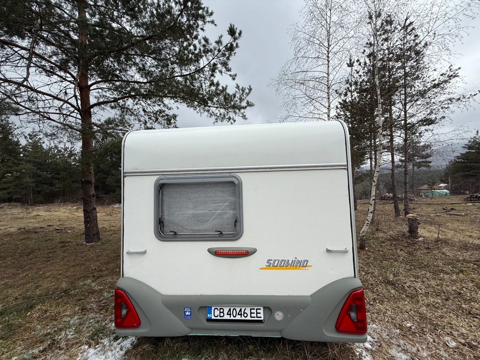 Каравана Knaus Кнаус 500, снимка 2 - Каравани и кемпери - 53949365