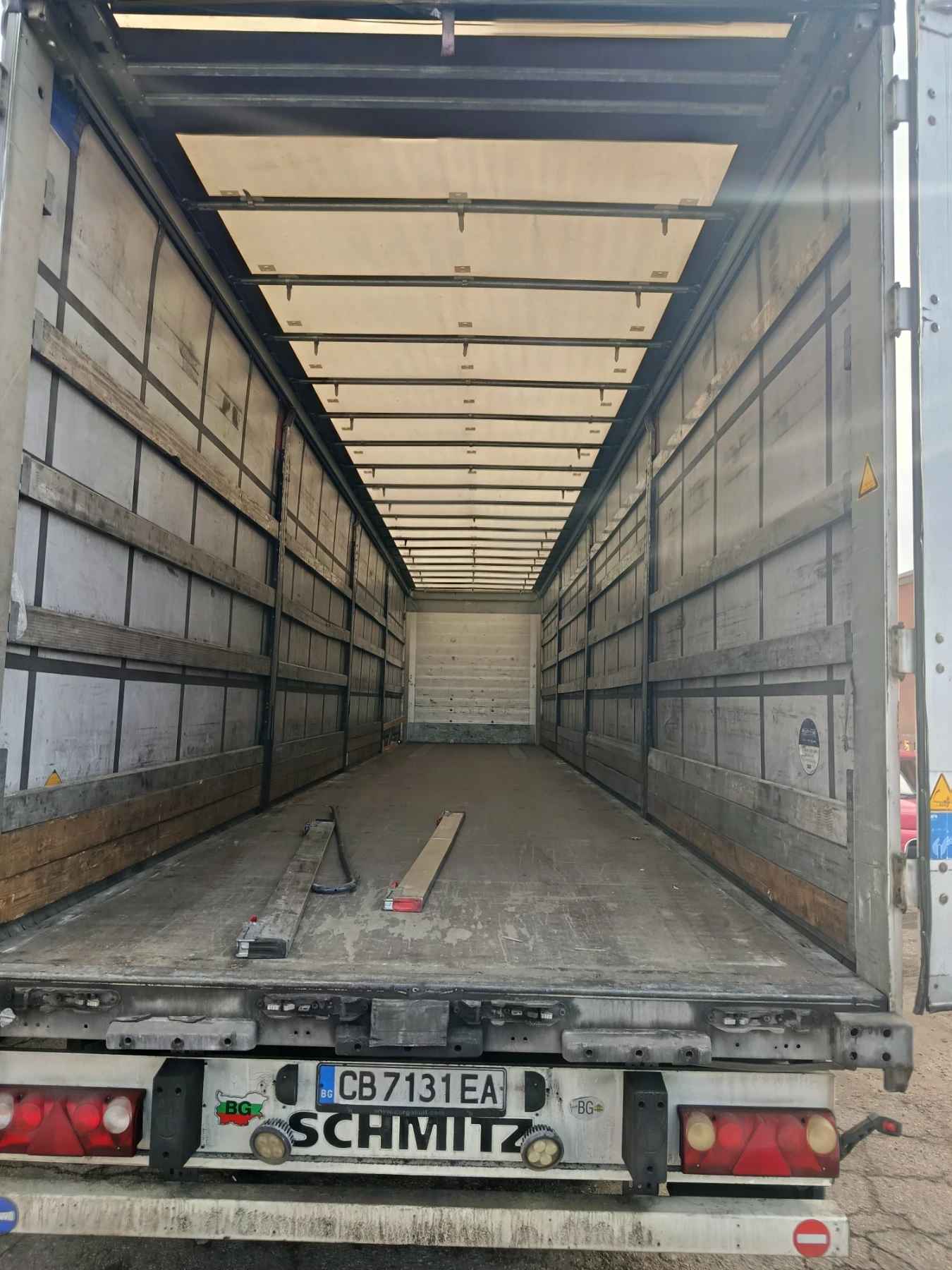 Полуремарке Schmitz, снимка 7 - Ремаркета - 54709139