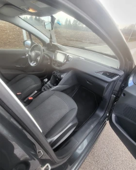 Peugeot 208 GPL, снимка 8