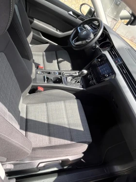 VW Passat Sedan , снимка 4