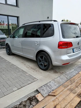 VW Touran 2.0 TDI 140, снимка 6