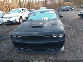 Dodge Challenger 6.2L V-8 SUPERCHARGER, 707HP Rear Wheel Drive, снимка 4