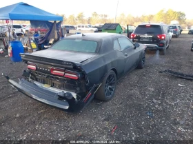 Dodge Challenger 6.2L V-8 SUPERCHARGER, 707HP Rear Wheel Drive, снимка 9