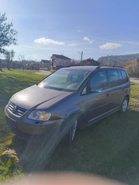 VW Touran 1.9tdi 105 6ск, снимка 2