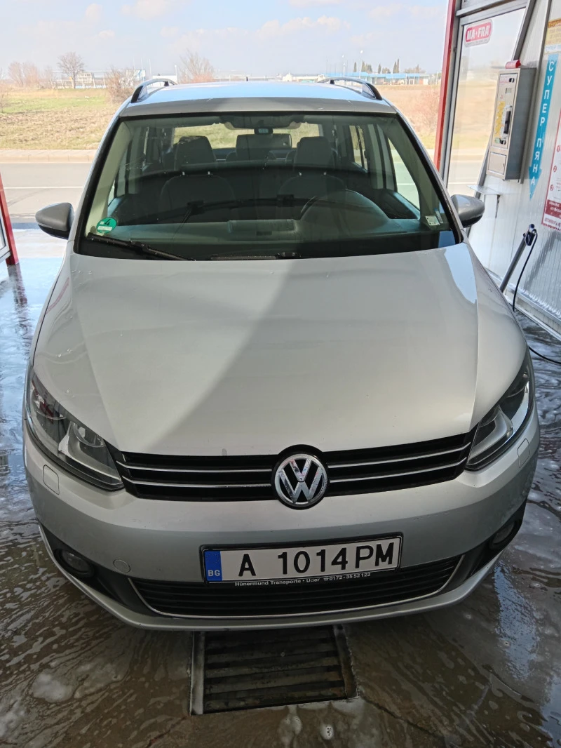 VW Touran 2.0 TDI 140, снимка 3 - Автомобили и джипове - 47031426