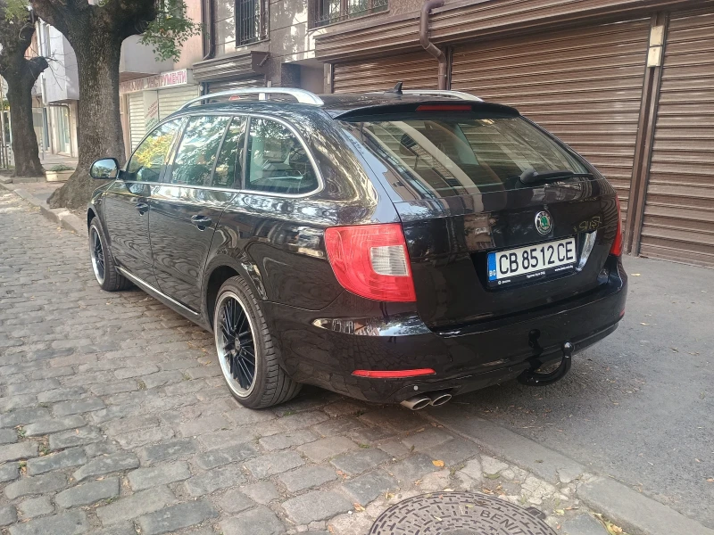 Skoda Superb, снимка 5 - Автомобили и джипове - 47542538