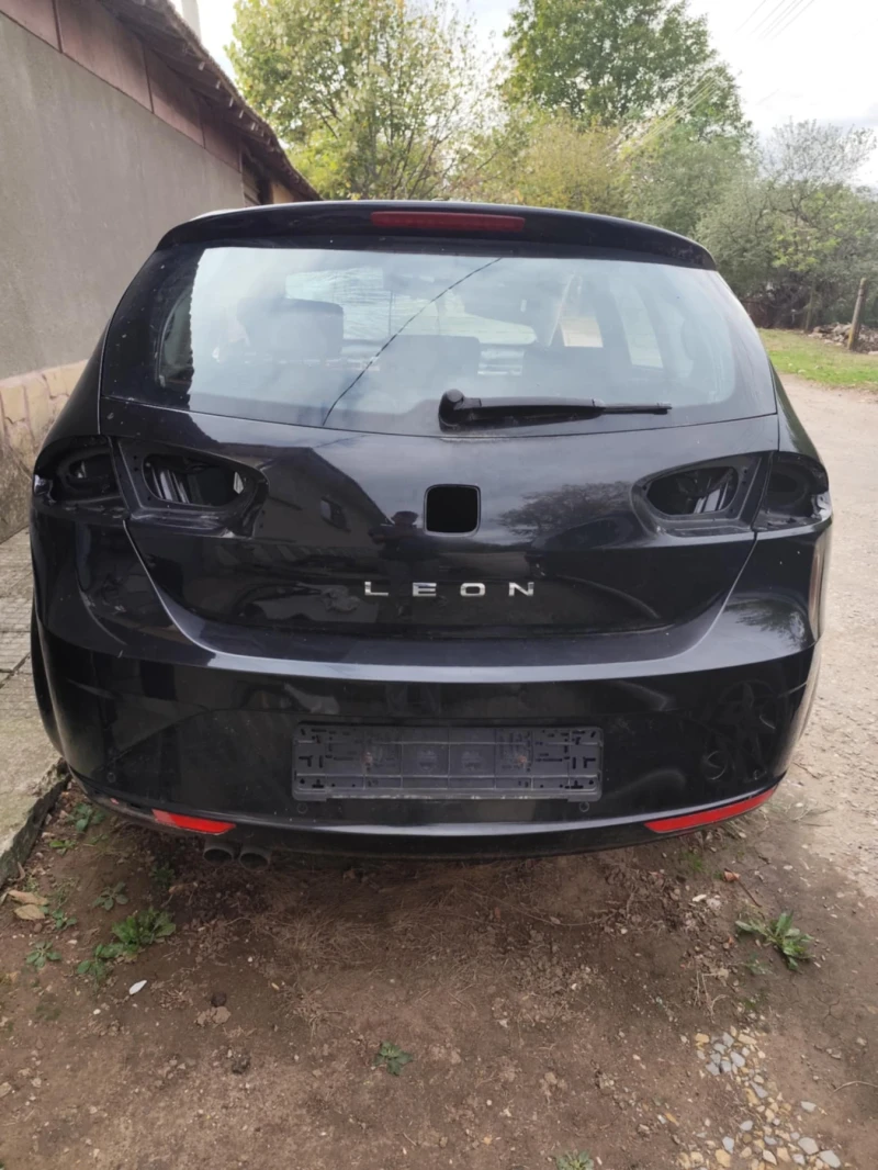 Seat Leon, снимка 3 - Автомобили и джипове - 47777253