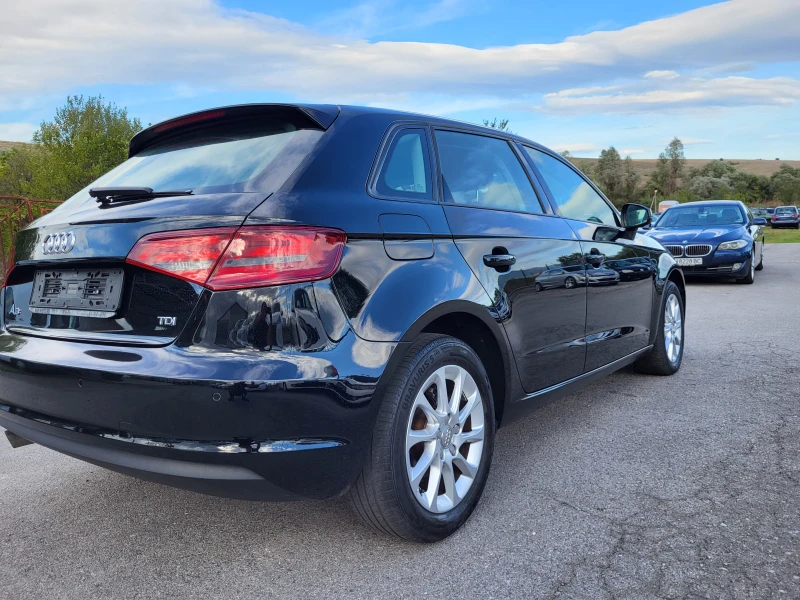 Audi A3 1.6 TDI Stronic, снимка 4 - Автомобили и джипове - 47897068