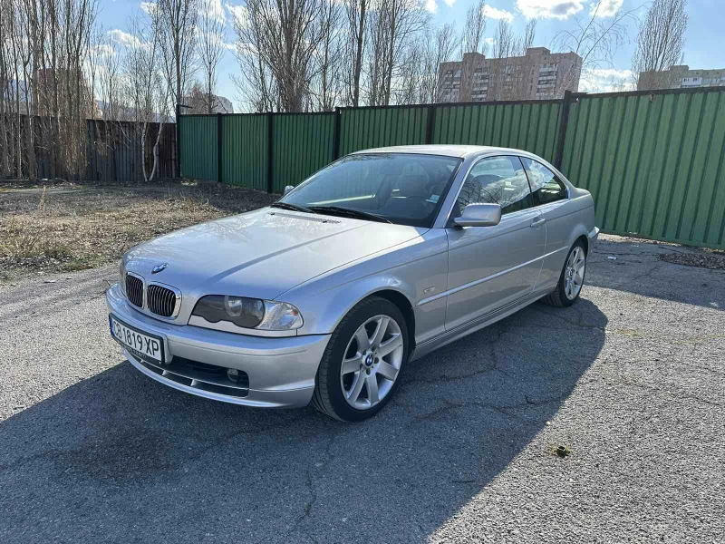 BMW 320 320 CI, снимка 1 - Автомобили и джипове - 48327330