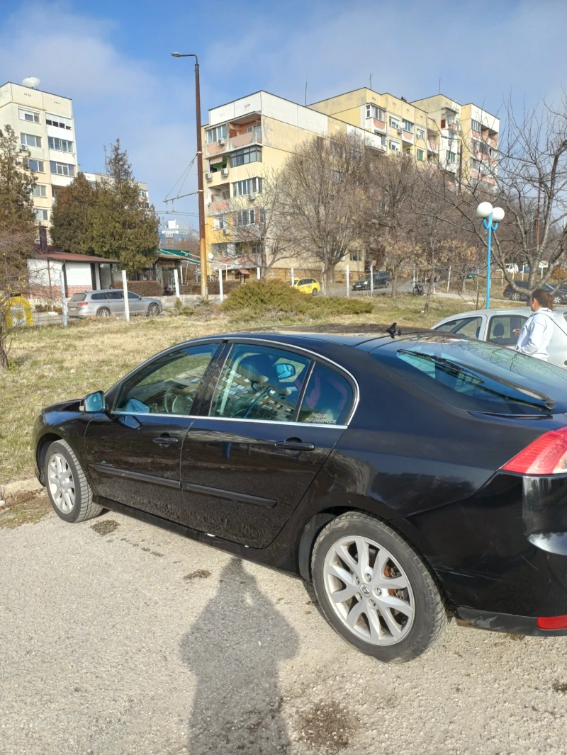 Renault Laguna 2.0dci, снимка 4 - Автомобили и джипове - 48632081